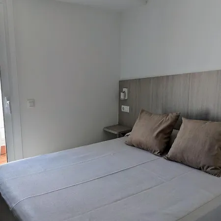 Capri Szálloda 2*
