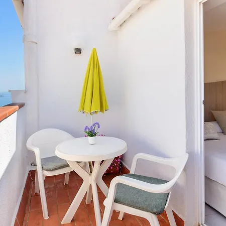 Capri Hotel