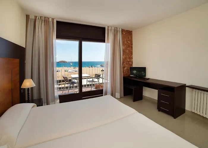 Hotell Capri 2*