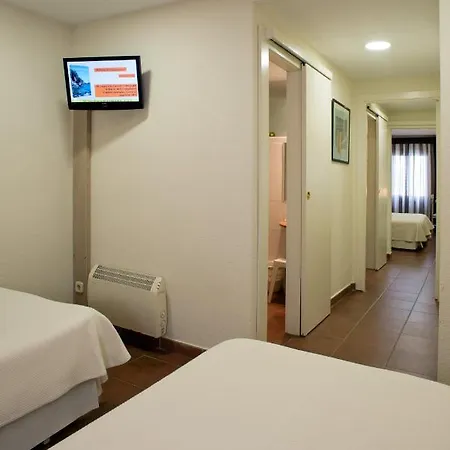 Capri Hotel 2*